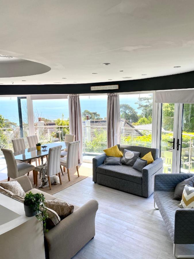 One Of The Best Properties In Lyme! Breathtaking Views Across The Whole Bay. 3 Stories With 2 Tier Veranda Around The Property. Sleeps 6 Lyme Regis Bagian luar foto